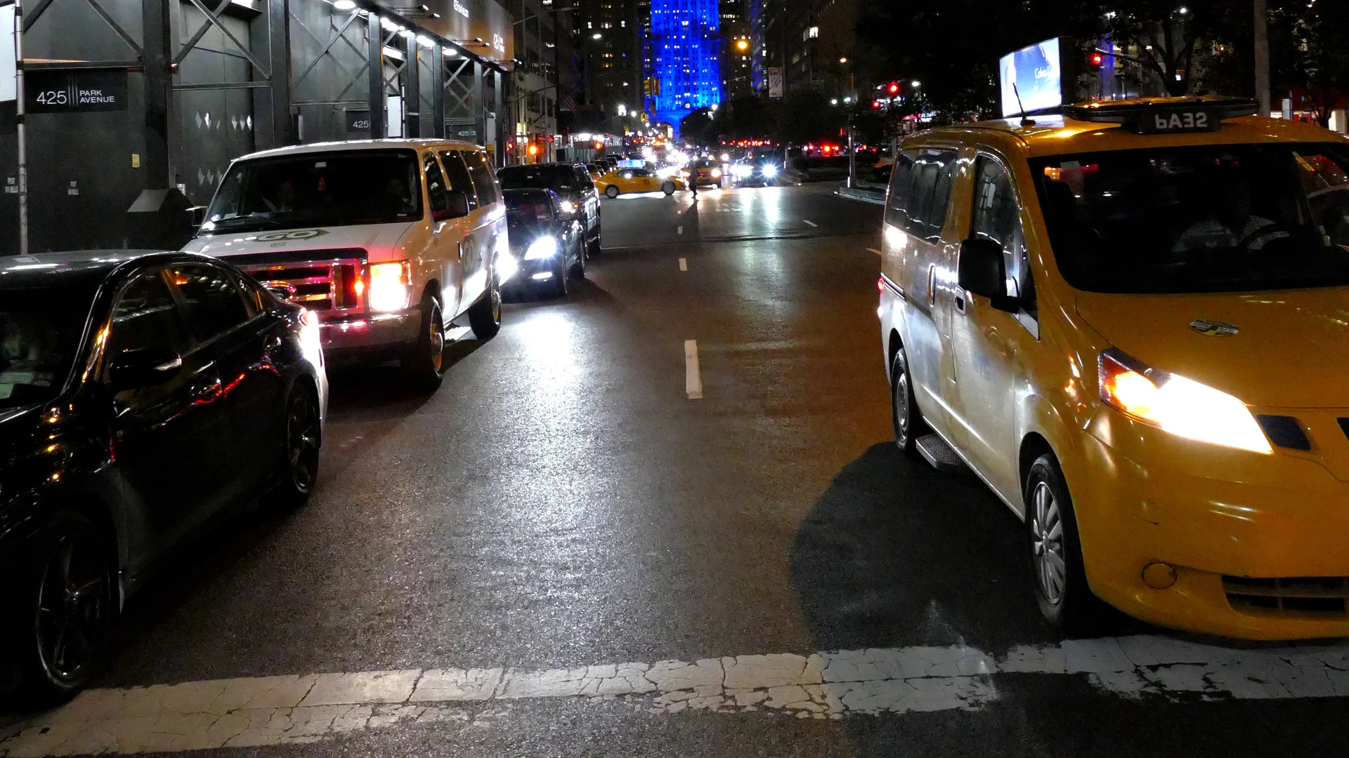 Miami <span class="text-gold-500">Hourly Limo Charter</span>